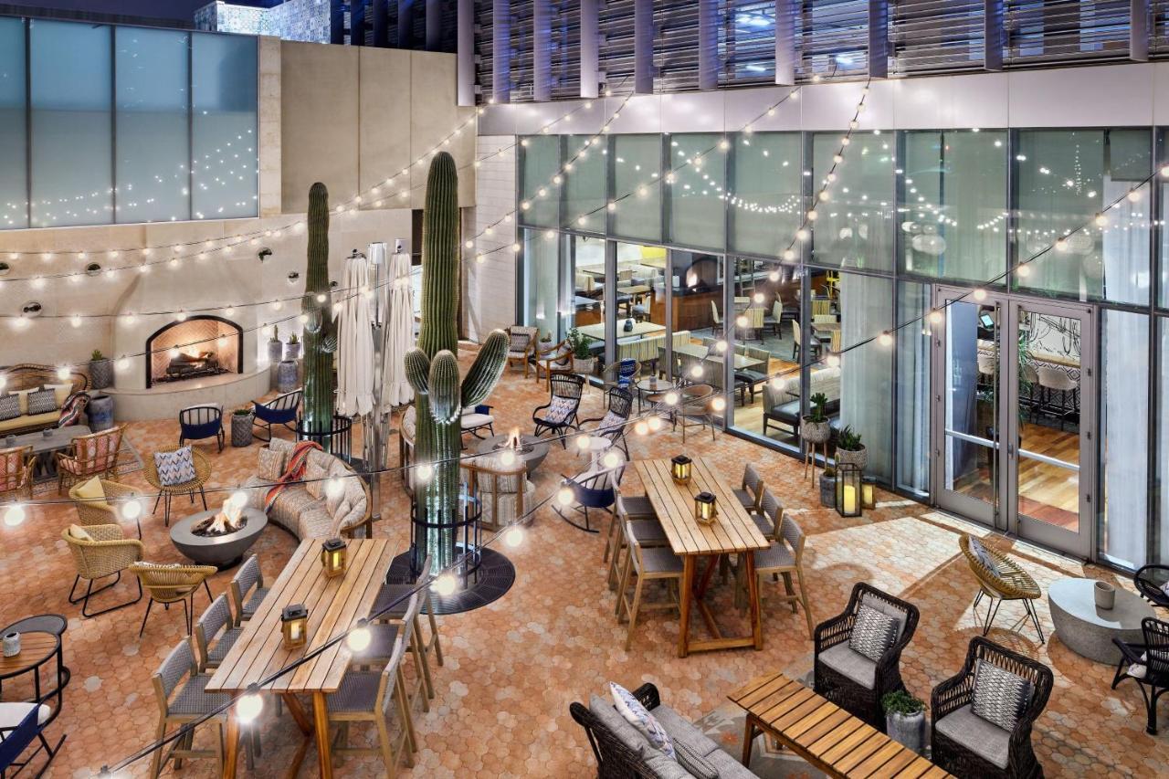 The Westin Phoenix Downtown Bagian luar foto