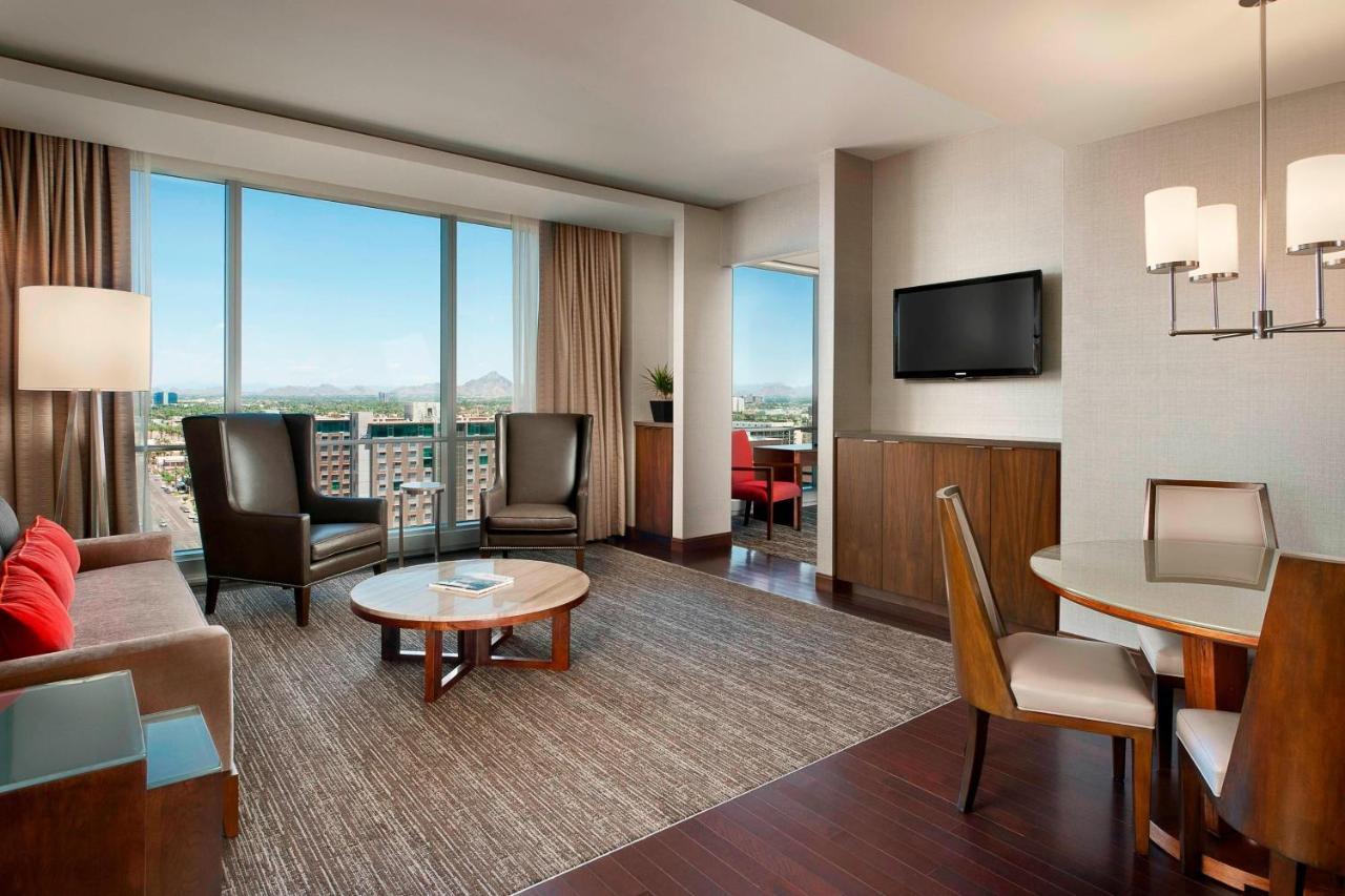 The Westin Phoenix Downtown Bagian luar foto