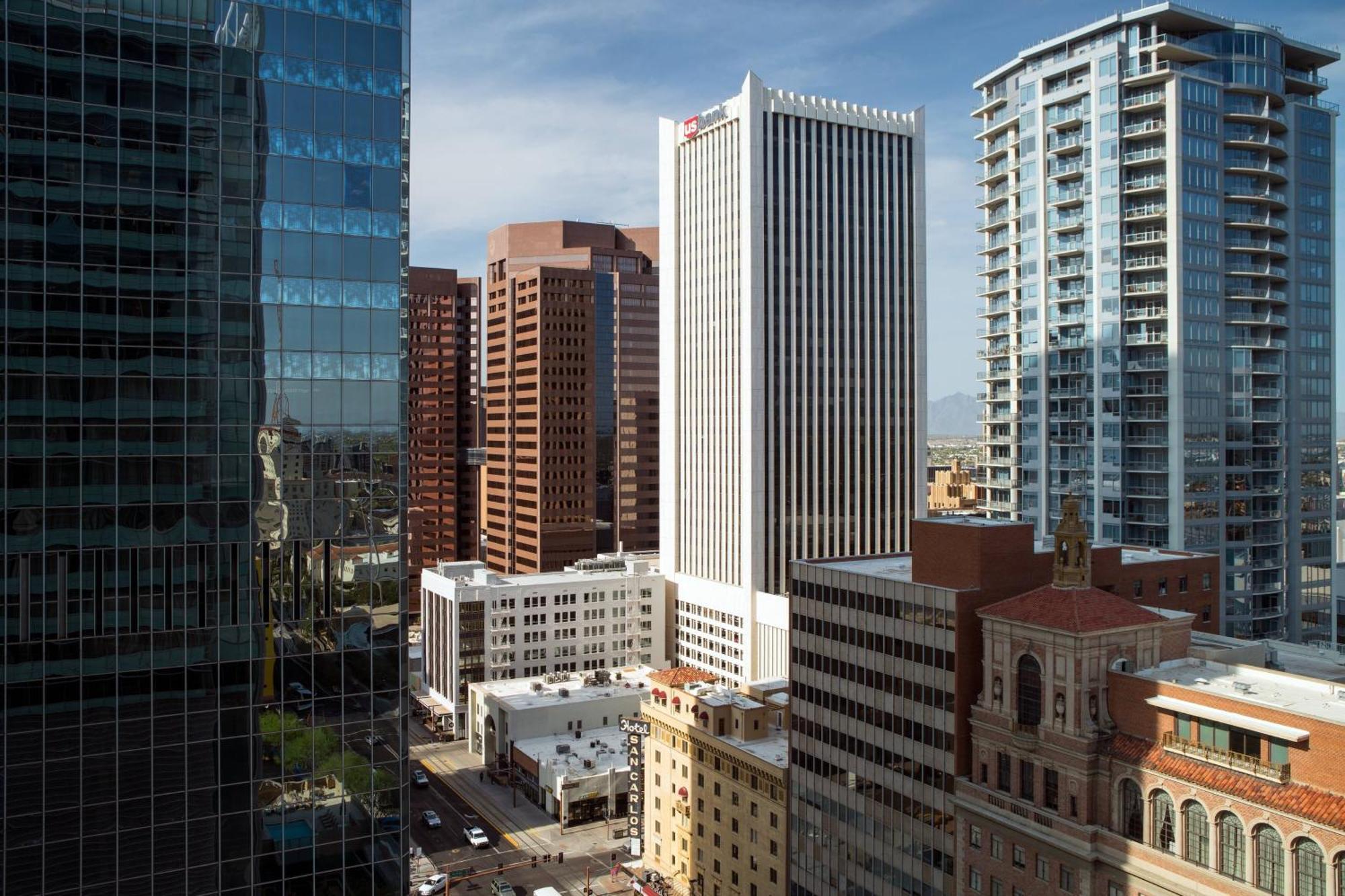 The Westin Phoenix Downtown Bagian luar foto