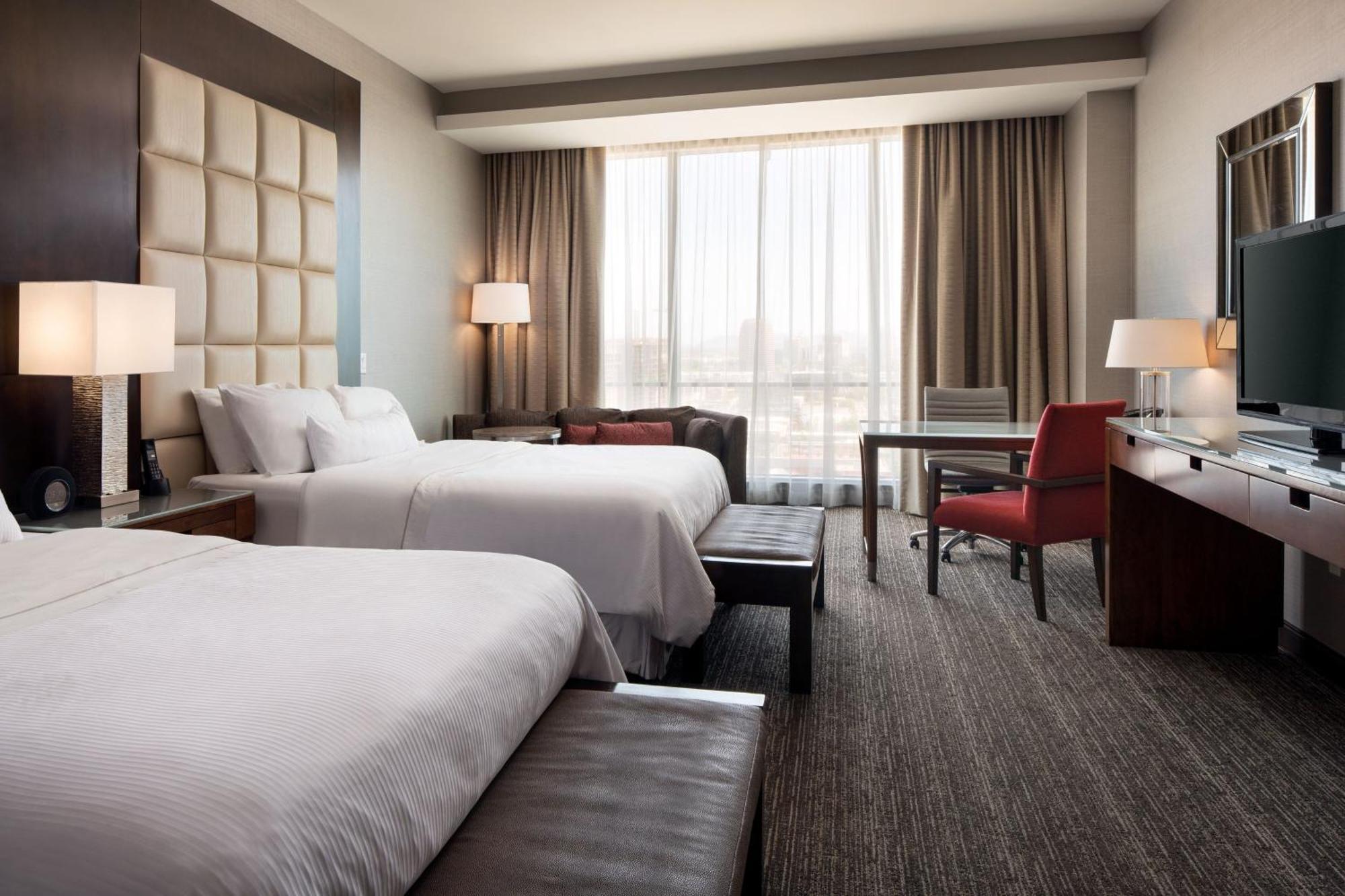 The Westin Phoenix Downtown Bagian luar foto