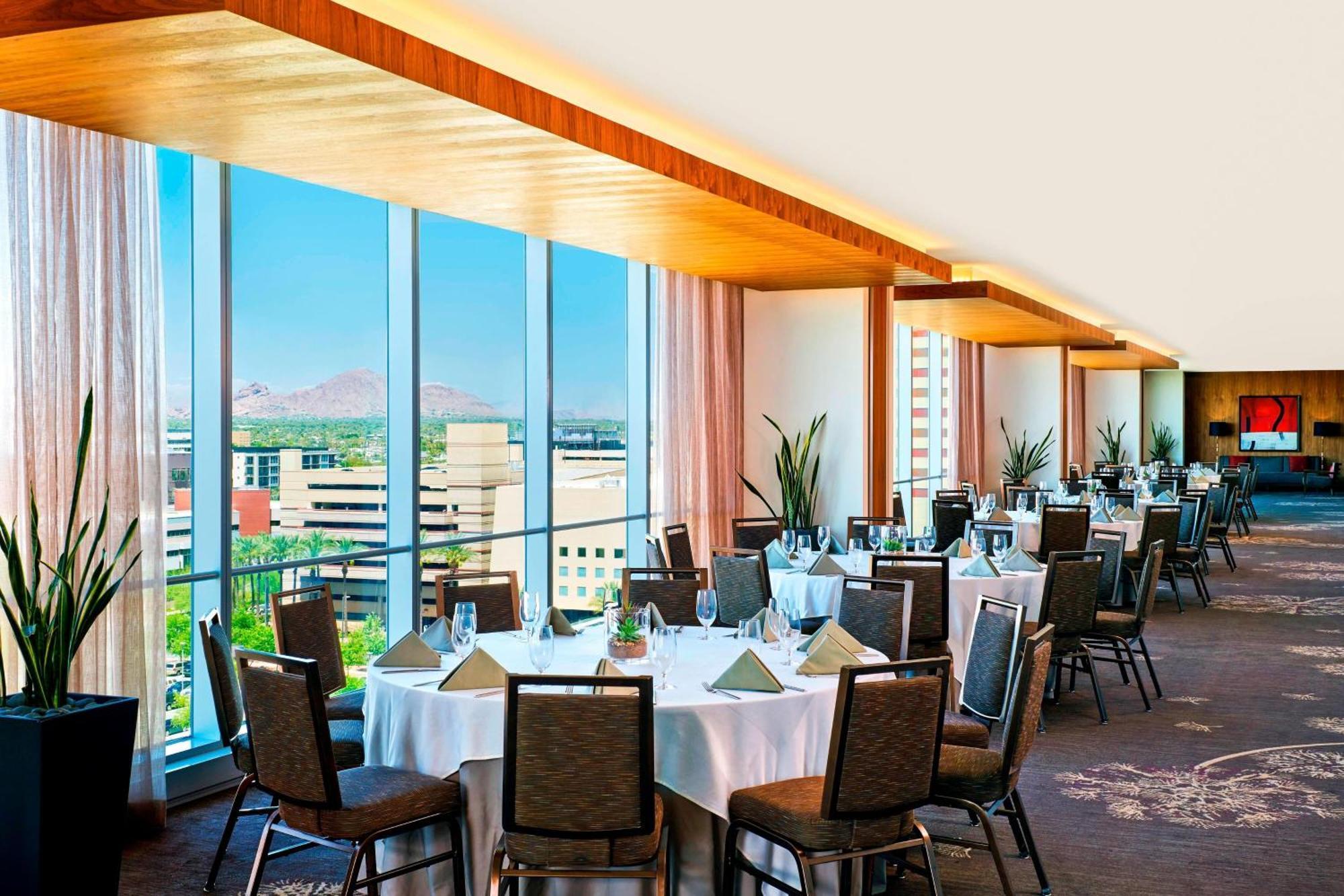 The Westin Phoenix Downtown Bagian luar foto